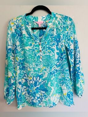 Lilly Pulitzer Silk Elsa Top XS Blue Green Floral Resort Preppy Coastal Resort